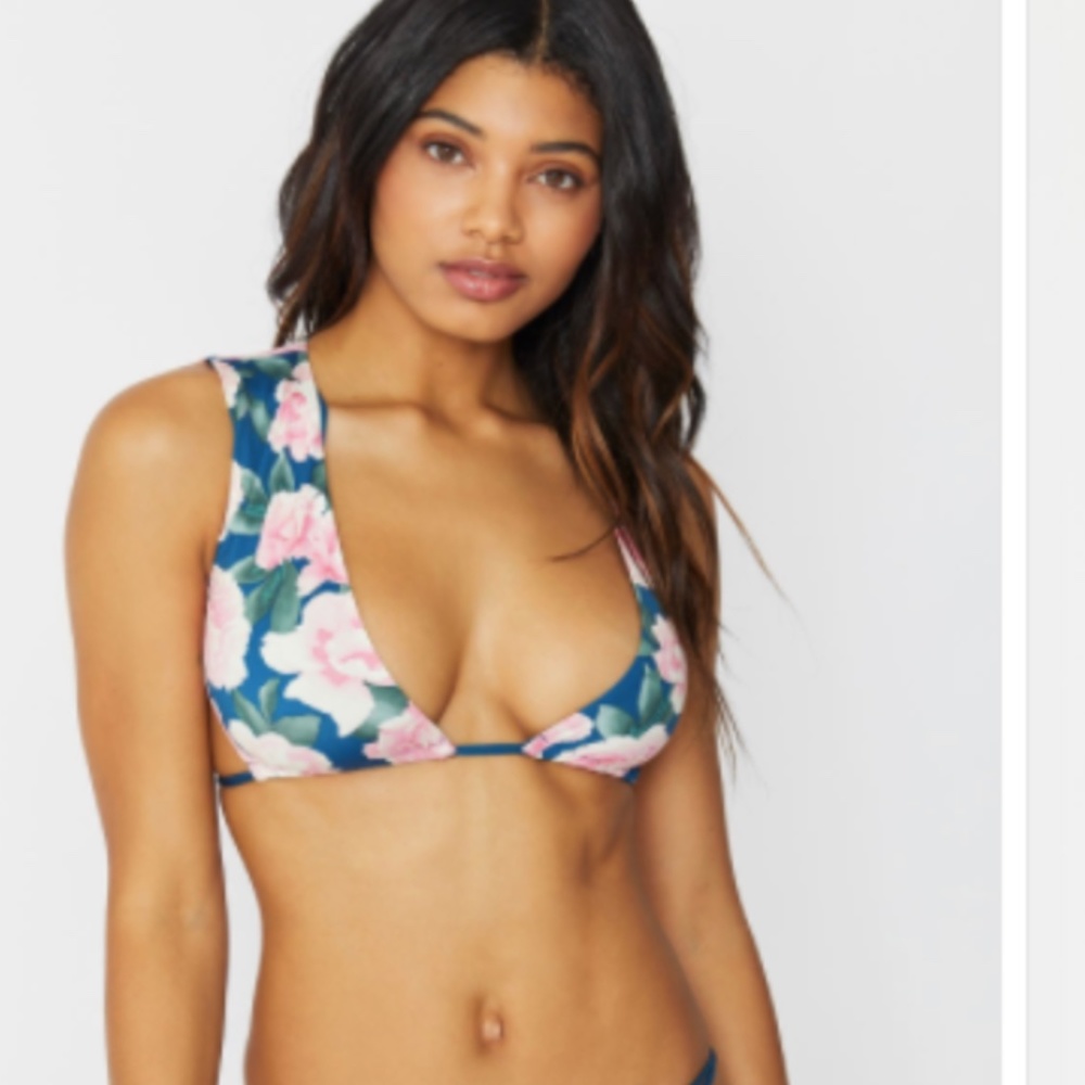 Frankie's Bikini Top